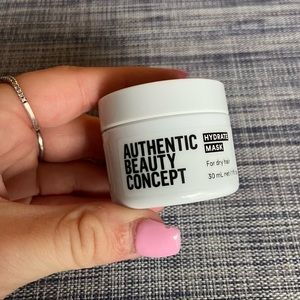 authentic beauty concept hydrate mask